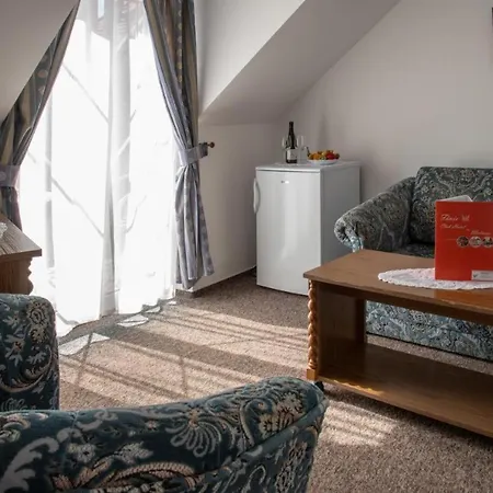 Fonix Wellness Panzio 2 B Epulet B&B