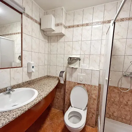 Fonix Wellness Panzio 2 B Epulet *