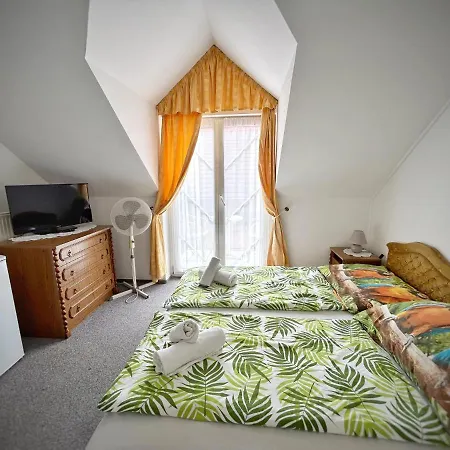 B&B Fonix Wellness Panzio 2 B Epulet Hévíz